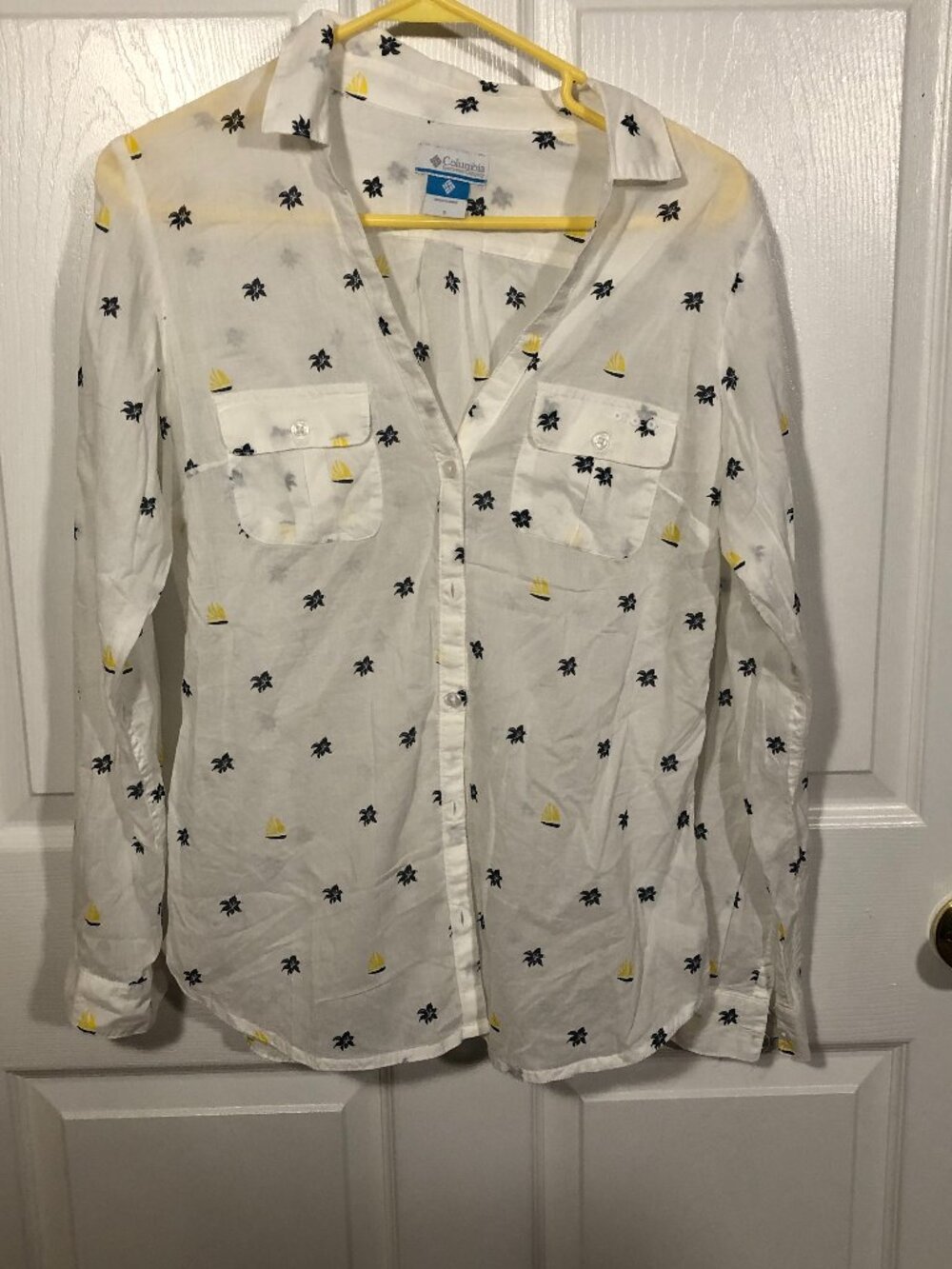 Columbia women white blue and yellow flowery print PFG  shirt, size S